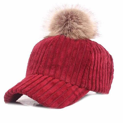 Impressive Women Pom-Pom Cap, red