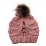 Pompon-Pferdeschwanz-Mütze, -35% + Versandkostenfrei