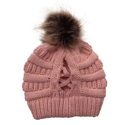 Pompon-Pferdeschwanz-Mütze, -35% + Versandkostenfrei