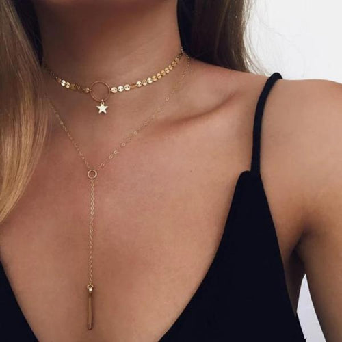 Gold Star choker with bar pendant