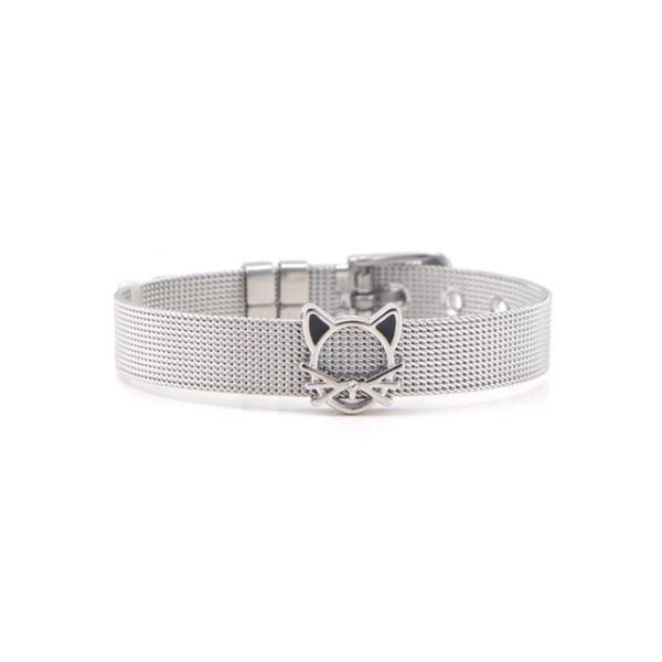 The cutest mesh bracelet with a kitten charm