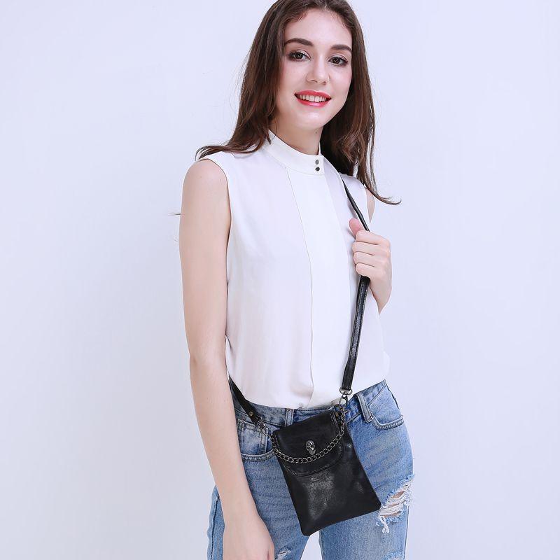 Trendy & Fashionable Cell Phone Bag For Women